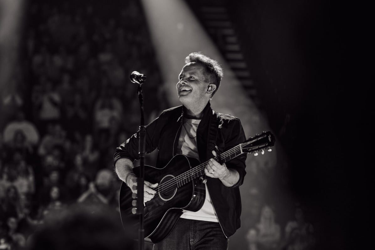 Chris Tomlin at the Harvest Crusade: Hope for America