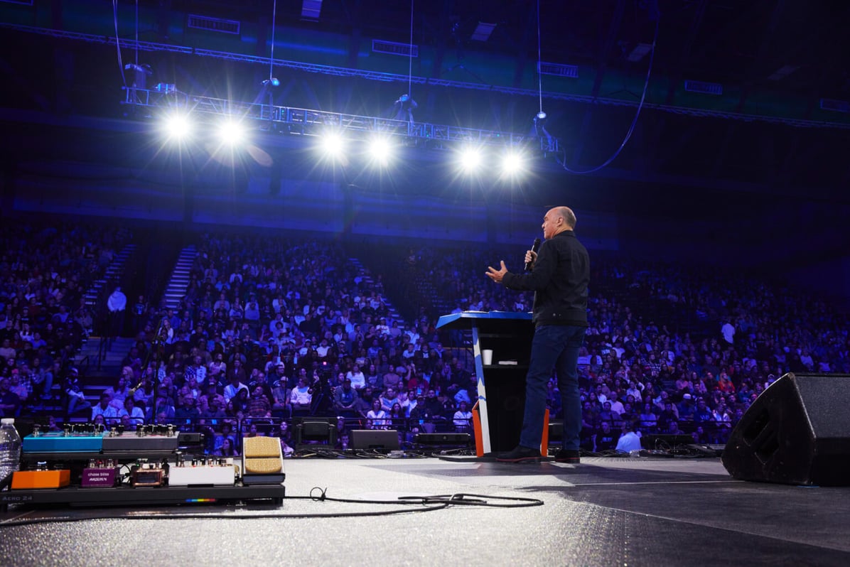 Greg Laurie at the Harvest Crusade: Hope for America